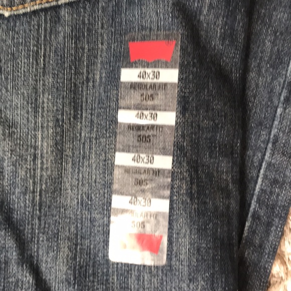 Levi’s 505 Jeans - Picture 3 of 7